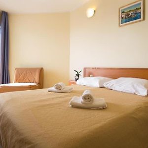 Classic Familien-Zimmer mit zwei Einzelbetten